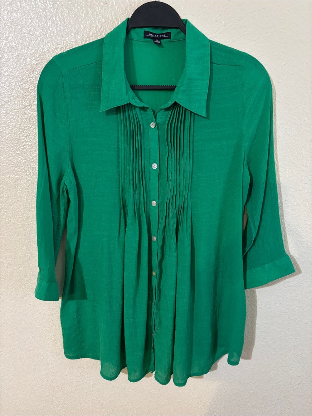Notations Green Pintuck Button-Down Blouse